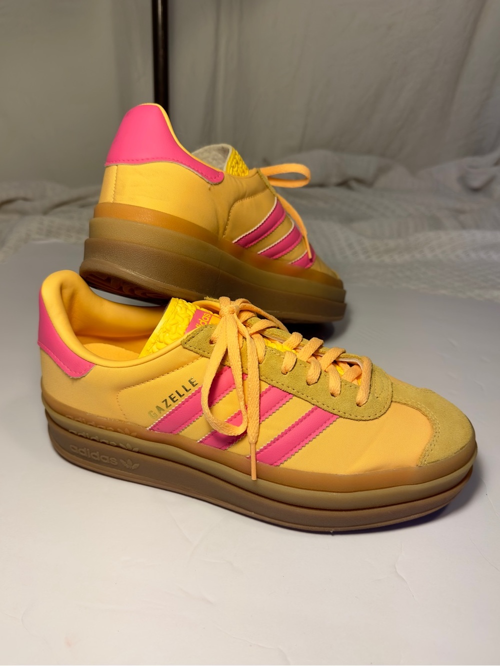 adidas Gazelle Bold Spark Lucid Pink Yellow Gum Platform Sneakers 8.5 IG4387 - Picture 5 of 11